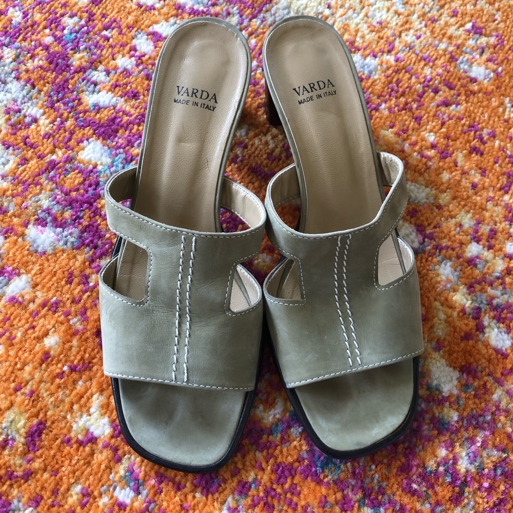 Varda heeled sandals - size 10 (fits like a 9.5)